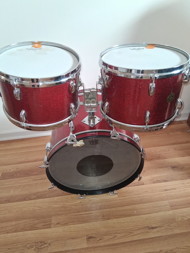 Gretsch 1966 Red Sparkle 4 piece drum set