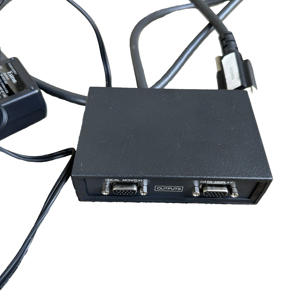 EXTRON Two Output VGA Distribution Amplifier P/2 DA2 PLUS PC to Projector