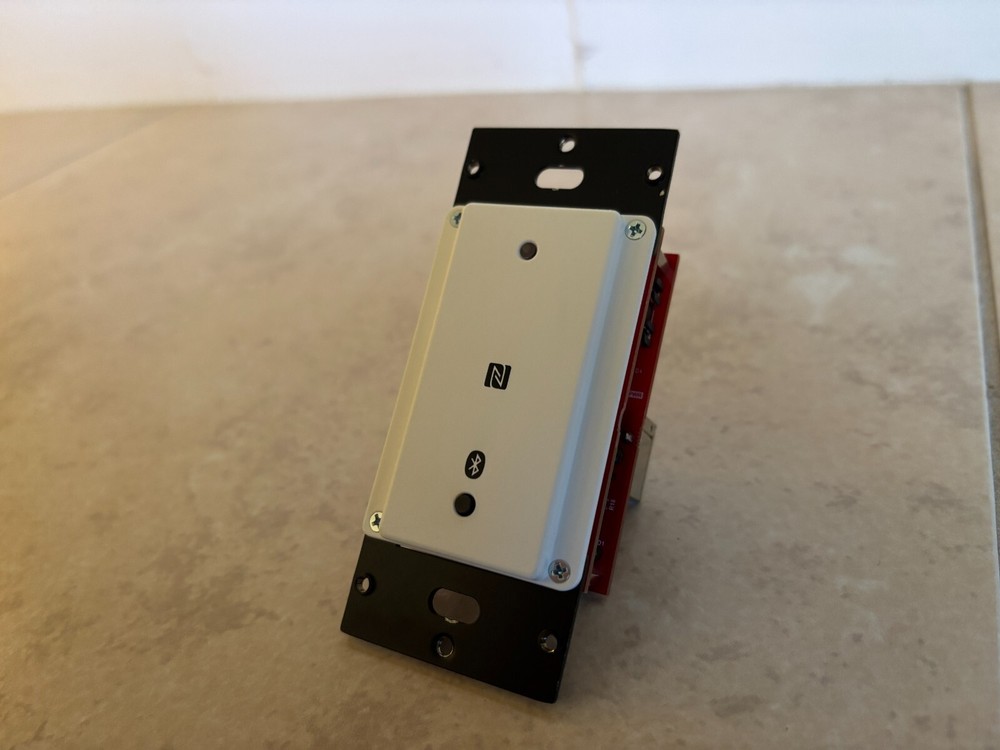 Clearone CONVERGE Bluetooth Expander - Wall Plate Piece - Tested & Working