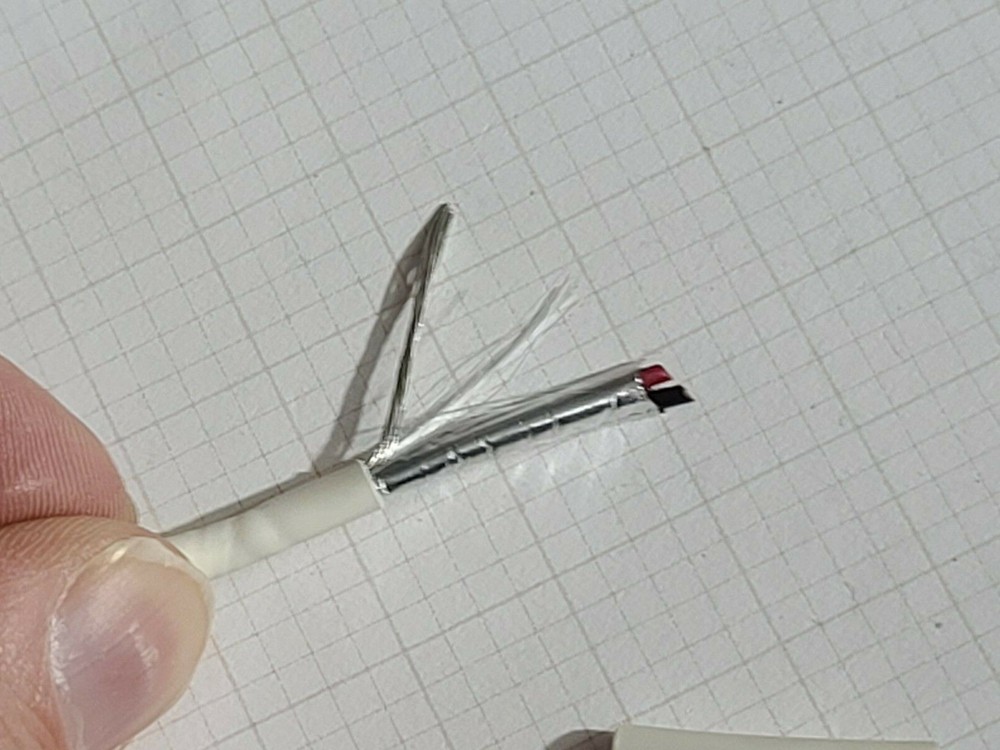 Belden Wire 6320FE 18/2C Solid Shielded Control/Audio Cable Plenum White /50ft