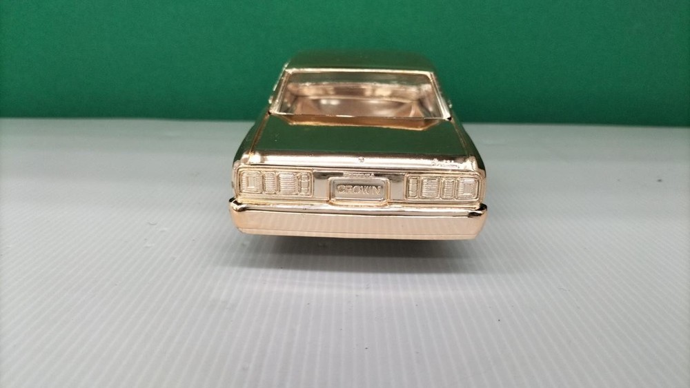 Toyota Crown Cigarette Case