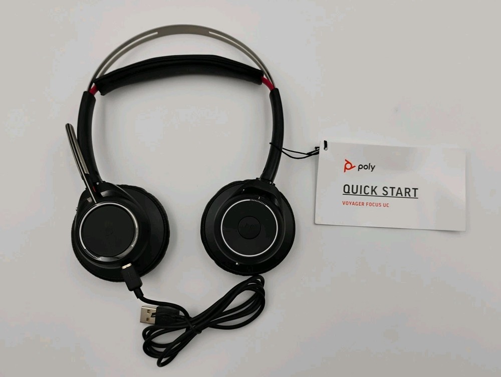 Plantronics Poly Voyager Focus 2 UC Bluetooth Headset & Case B825