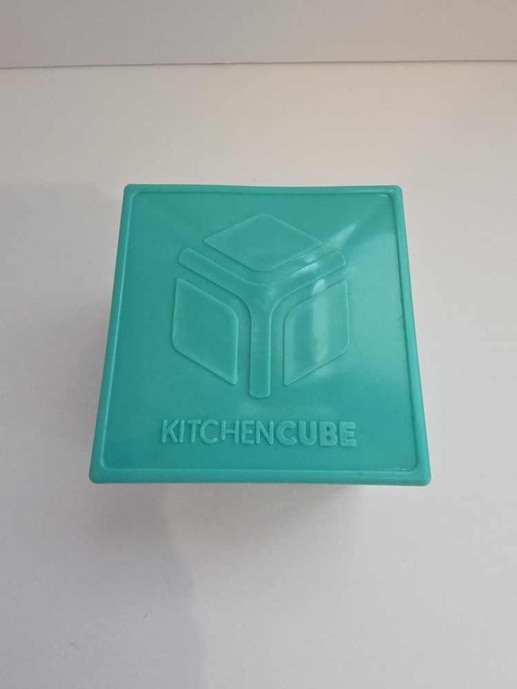 All-in-One Measuring Cube ~ Kitchen ~ Baking ~ Great Gift ~ Teal