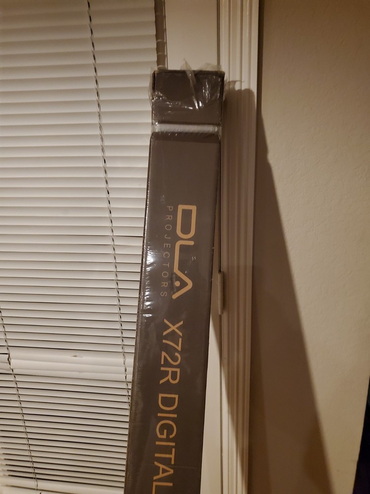 dla projector X72r, projector screen only