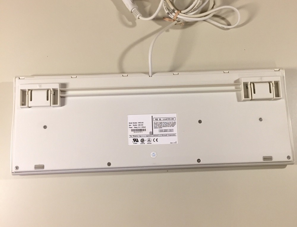 Vintage KBD-203 Keyboard