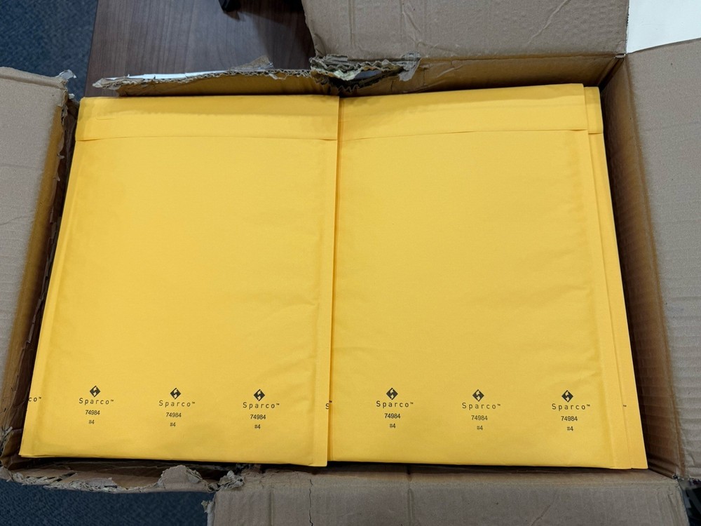 Sparco Size 4 Bubble Cushioned Mailers (74984)