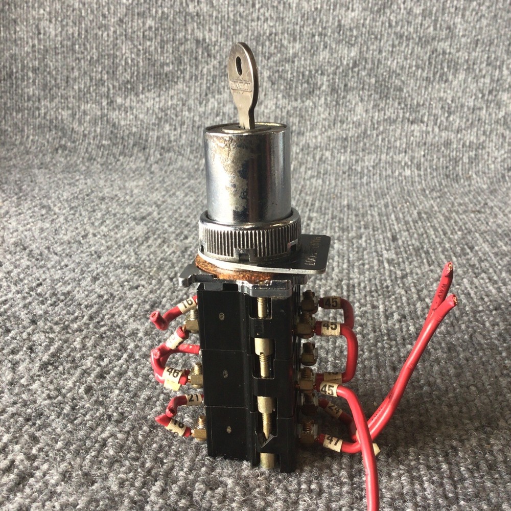 Cutler Hammer 2 Position Locking switch Used