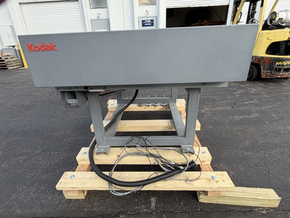 Kodak Punch Table For CTP’s Platesetters
