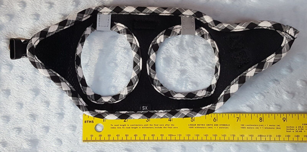 No Pull XS Pet Harness And Leash Black Gray White Plaid