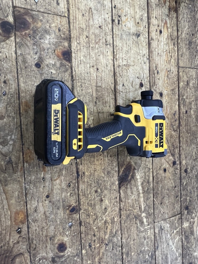 dewalt dcf 860b impact driver kit