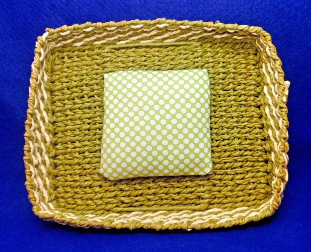 Vintage Soft Sided Macrame Sewing Box - Avocado Green & White - 10"