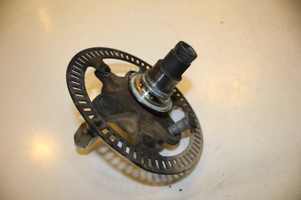 2013 Can-am Spyder St Front Left Hub 706201452
