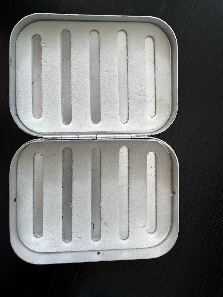 Richard Wheatley aluminum fly box
