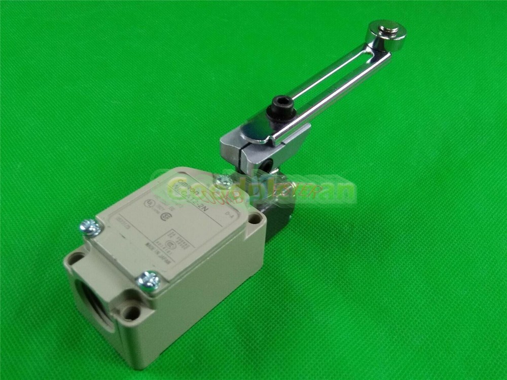 WLCA12-2N Omron Limit Switch NEW 1Pcs/