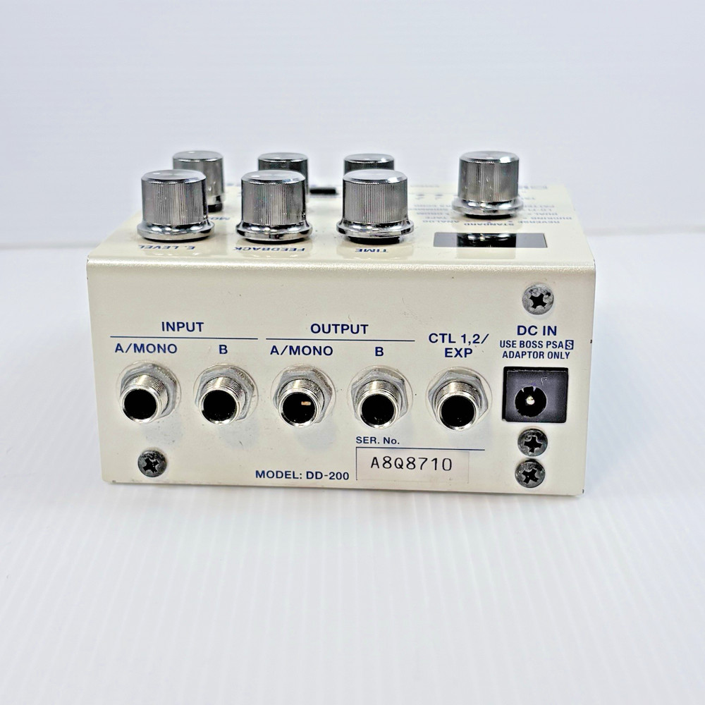 BOSS DD-200 Digital Delay Guitar Effects Pedal Used Tested