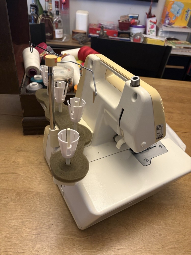 Bernina Bernette 334DS Serger