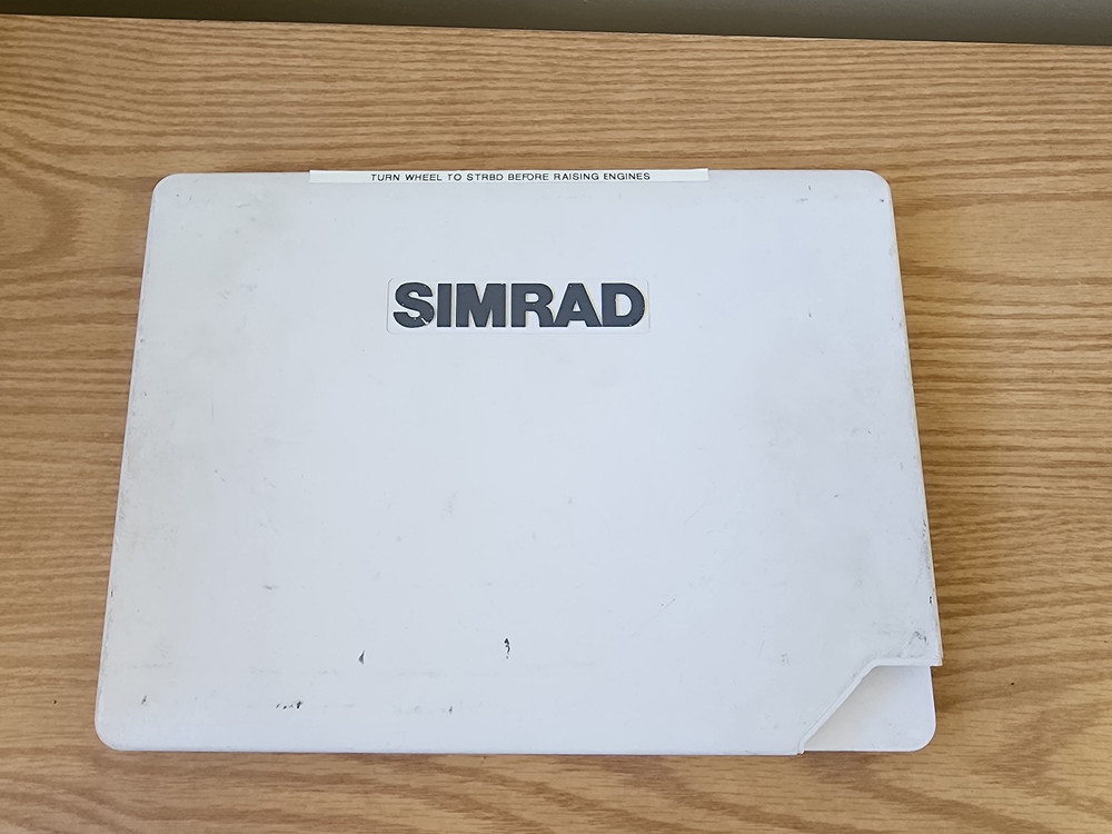Simrad NSE8 8" FishFinder Radar GPS Chartplotter Multifunction Display