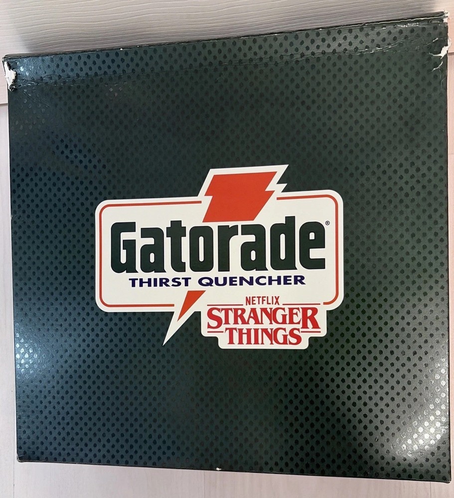 Gatorade Stranger Things Collab 1987 Limited Edition EMPTY BOX Damaged