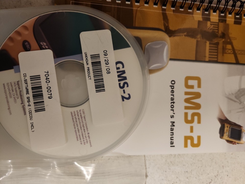 TOPCON GMS-2 GIS /w Charger, Accessories,