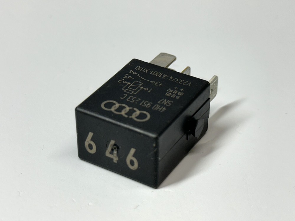 MULTIFUNCTION RELAY # 646 - AUDI VW PORSCHE