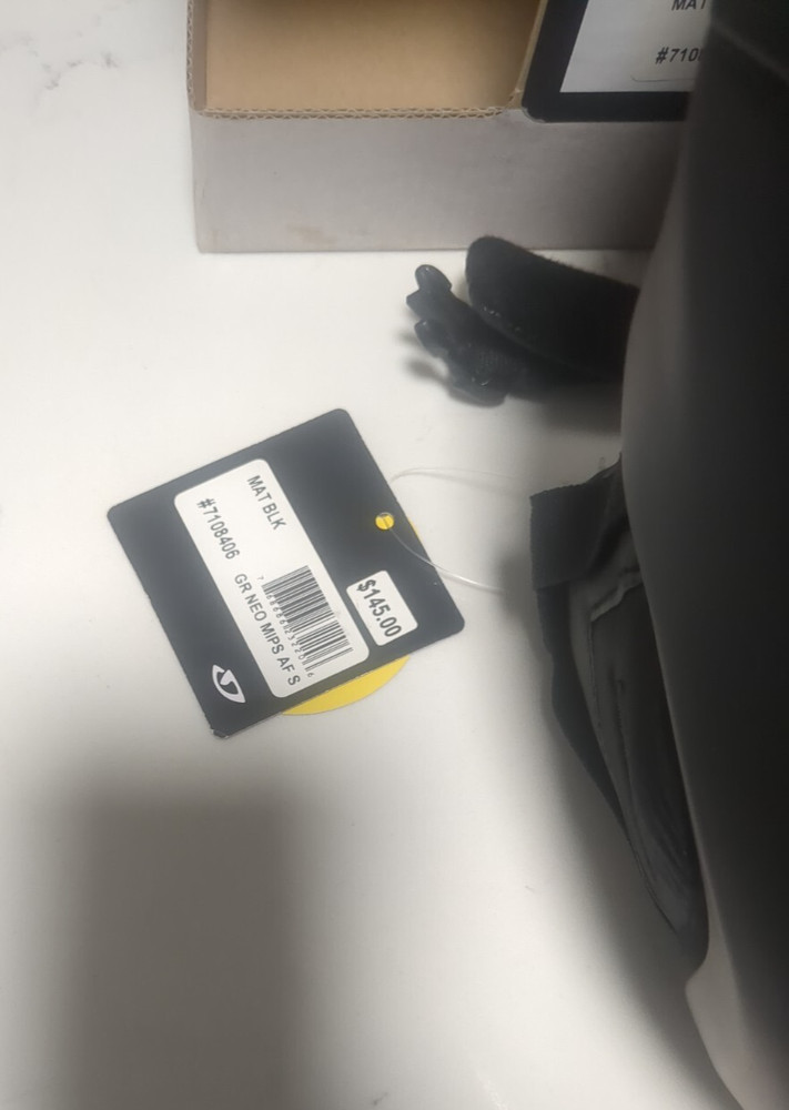 GIRO NEO AF MIPS Small