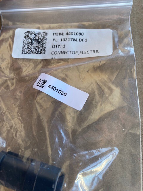 Genuine Cummins Electrical Connector - 4401080