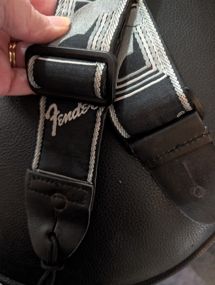 Fender Adjustable Fabric Embroidery Printed Leather Guitar Strap