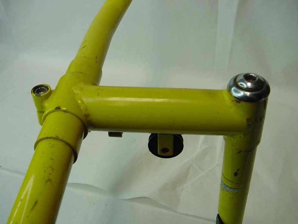 VTG YELLOW 1" STEM AND HANDLEBARS