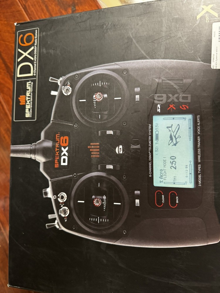 Spektrum DX6 G2 Console Transmitter 2.4GHz Telemetry SPMR6700 (US Version)