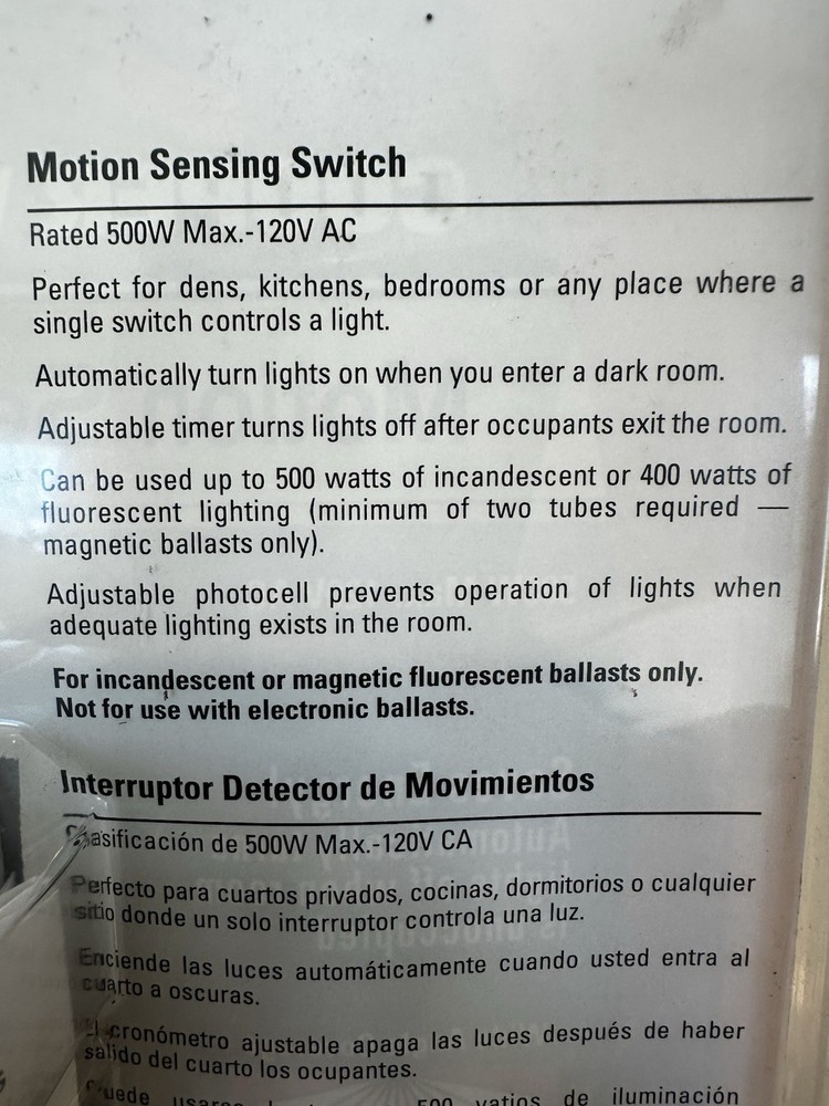 Cooper Wiring Devices K6105W Occupancy Sensor Wall Switch White 120V