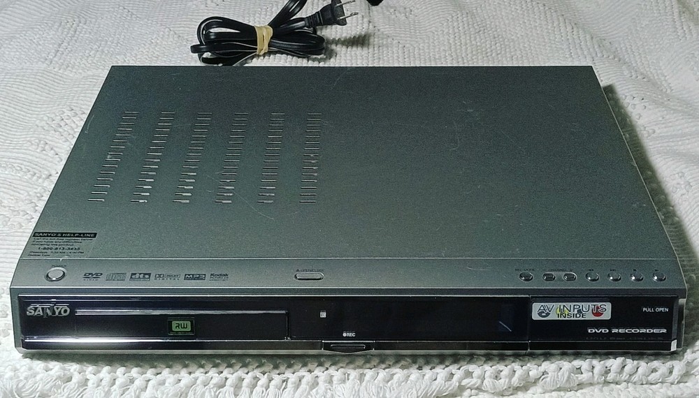 Sanyo DRW-500 DVD Recorder (No Remote)