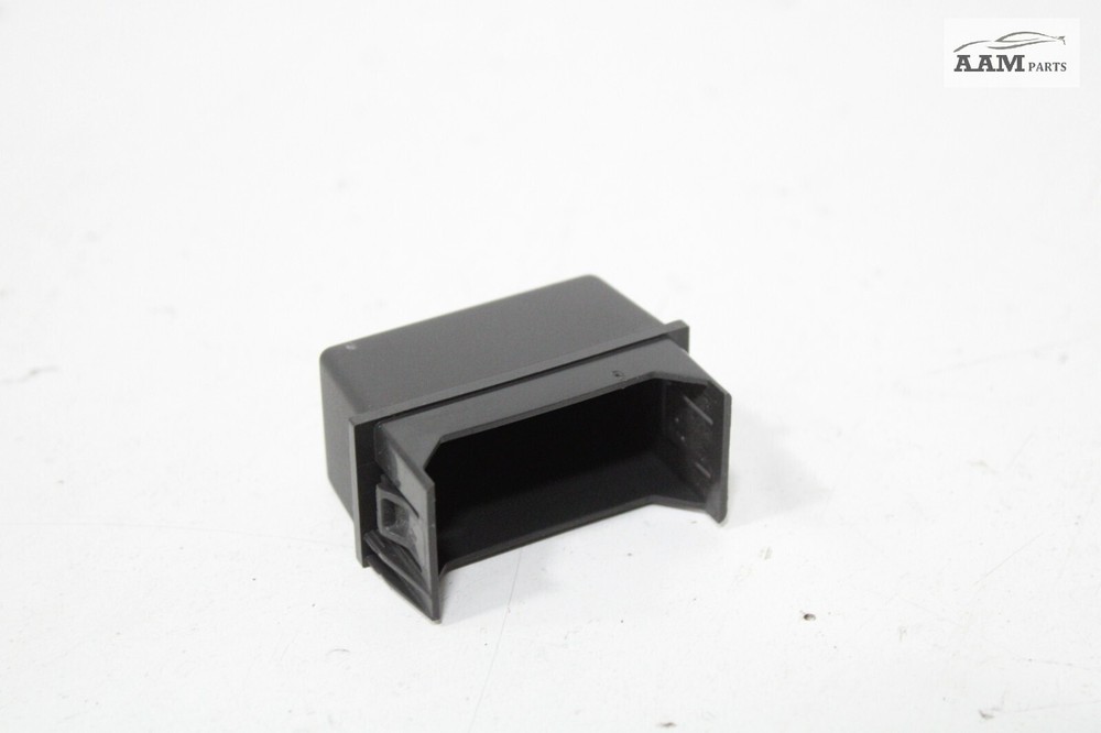 2018-2024 VOLVO VNL 860 FRONT DASH FALSE IMITATION SOCKET SWITCH OEM