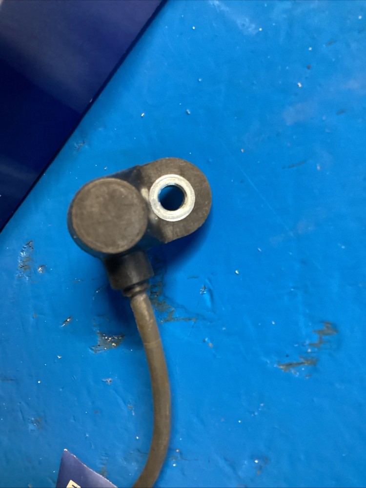 New Johnson Evinrude Sensor & Shim AY 5000729 05000729