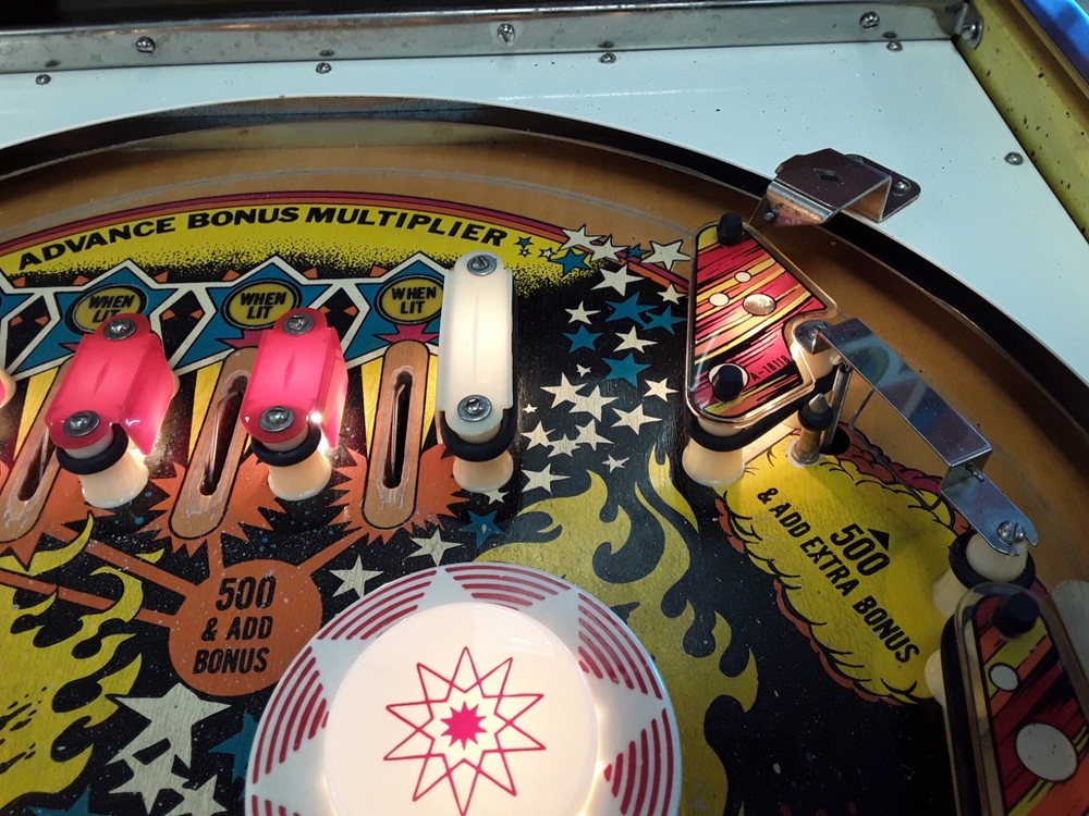 Solar Ride by Gottlieb Pinball Machine