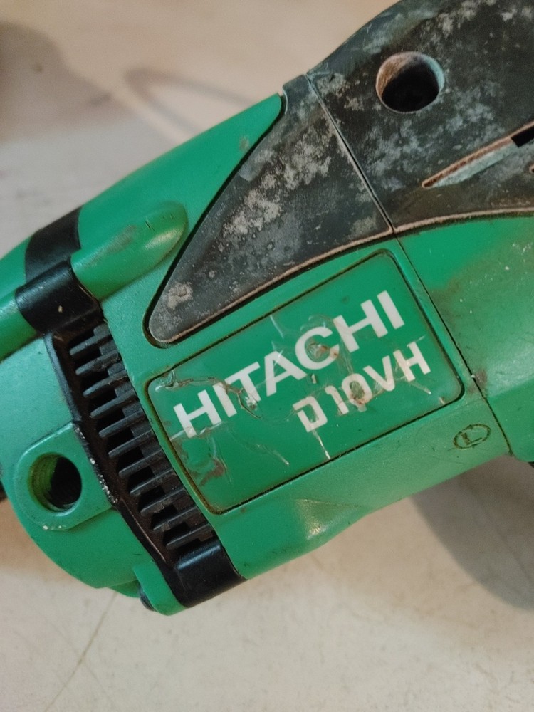 Hitachi D10VH Drill