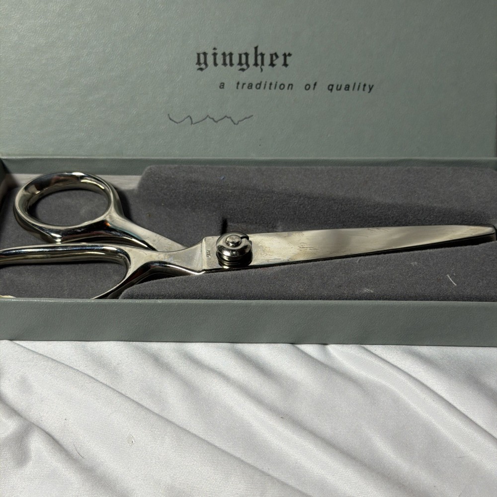 Gingher Pinking Shears G-7P Italy. Original Box