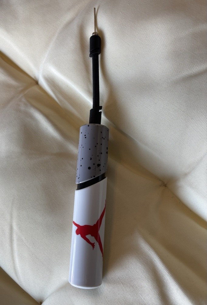 Jordan Essential Ball Pump