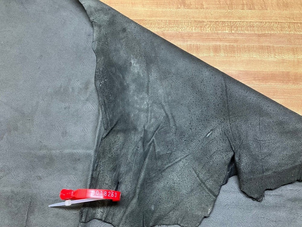 Embossed Goat Leather #0018263 Row 152