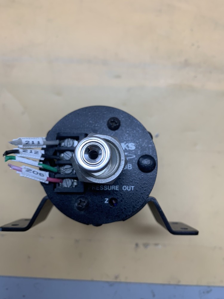 MKS 223B-22760 10 Torr Manometer