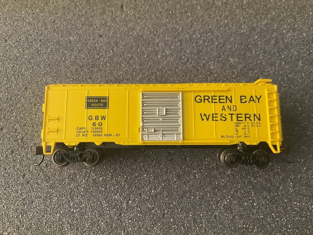 Bachmann N scale Yard Boss train set + EXTRA