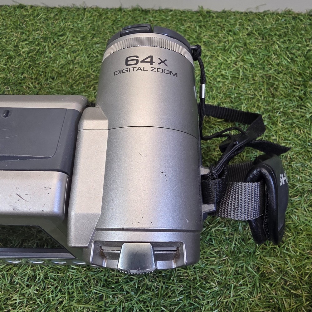 Sharp Viewcam VL-E760 Video 8 Camcorder - Does Not Turn On