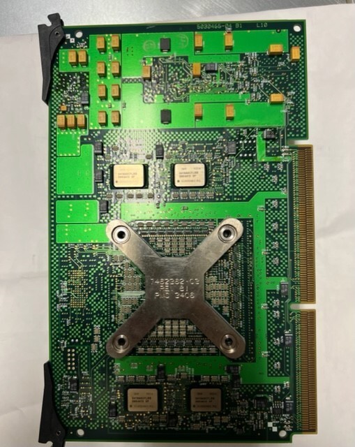 HP COMPAQ HP 54-30466-33 ALPHASERVER DS25 1GHZ. CPU BOARD COMPLETE .