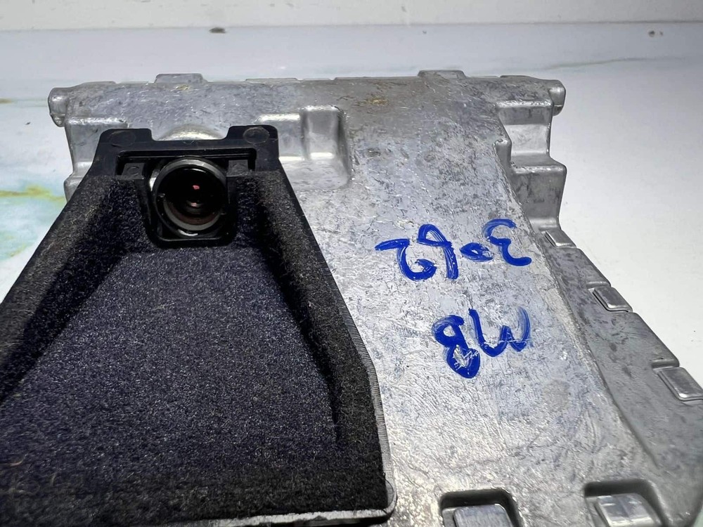Mercedes Front Camera A0009050338 C-Class W204, W212 E-Class