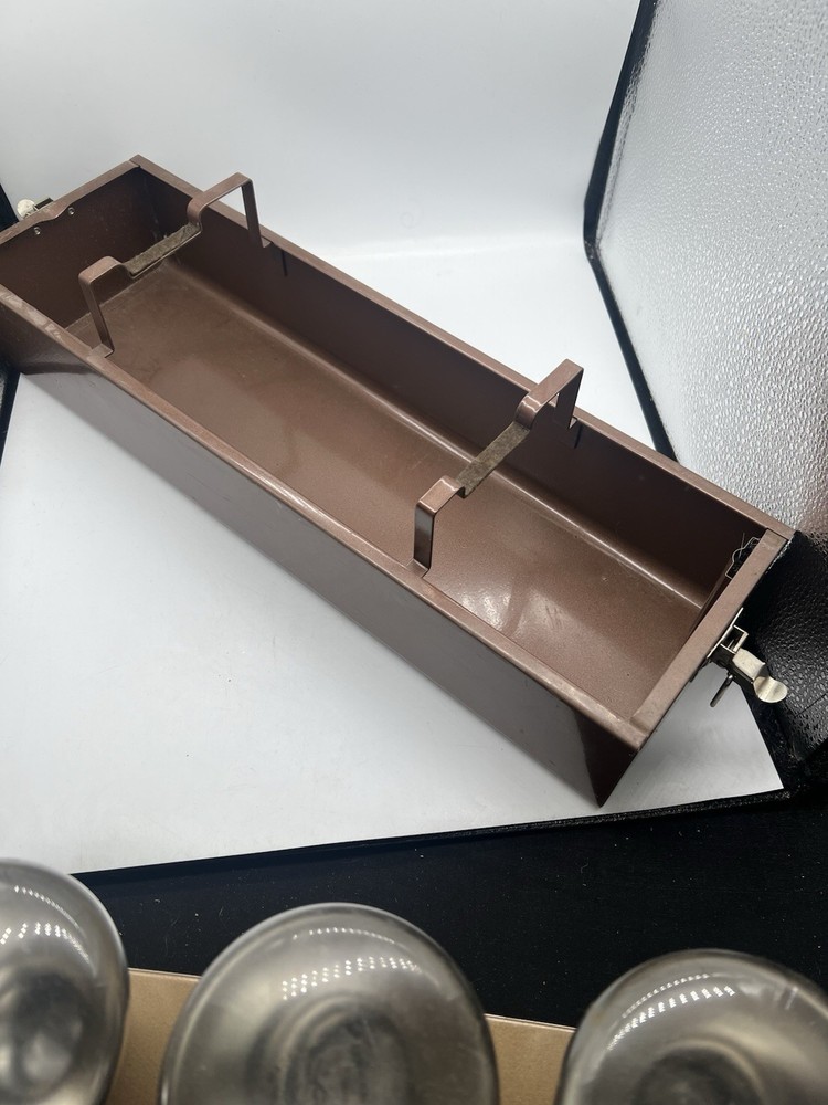 Vintage Studio Floodlights Light Rig in Carrying Case