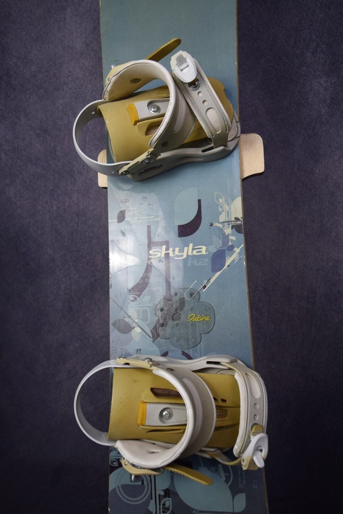 K2 SKYLA SNOWBOARD SIZE 151 CM WITH FORUM LARGE BINDINGS