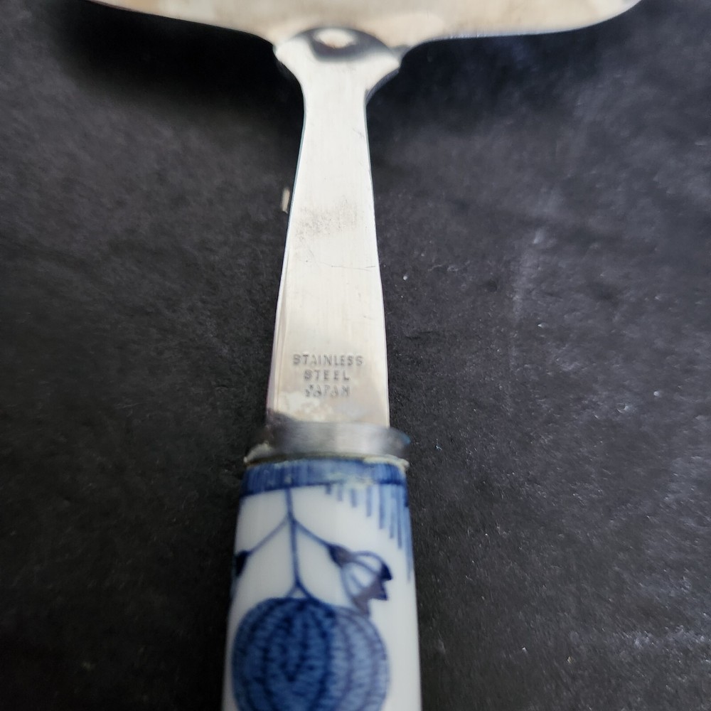Blue Danube Cheese Plane And Knife In Box