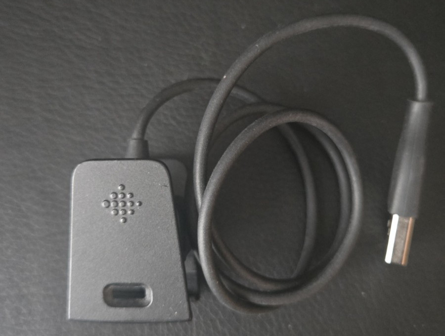 Genuine Fitbit Charging Clip For Fitbit Charge 2 USB Cable For Active Wristband