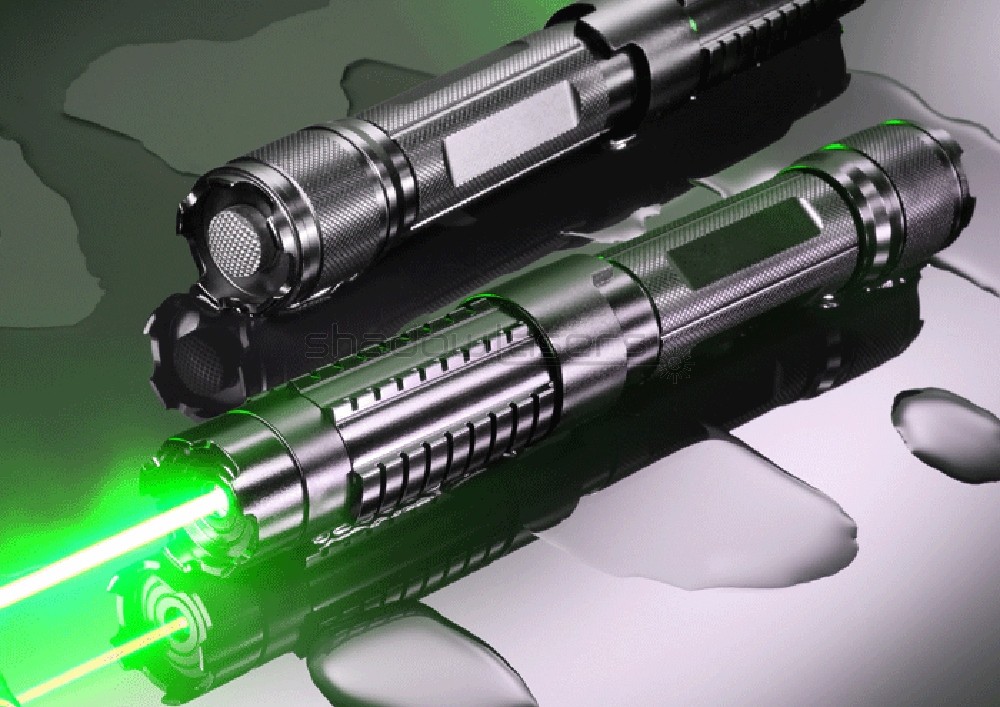 1mw  Adjustable Focus 520nm Green Laser Pointer Visible Beam Light US