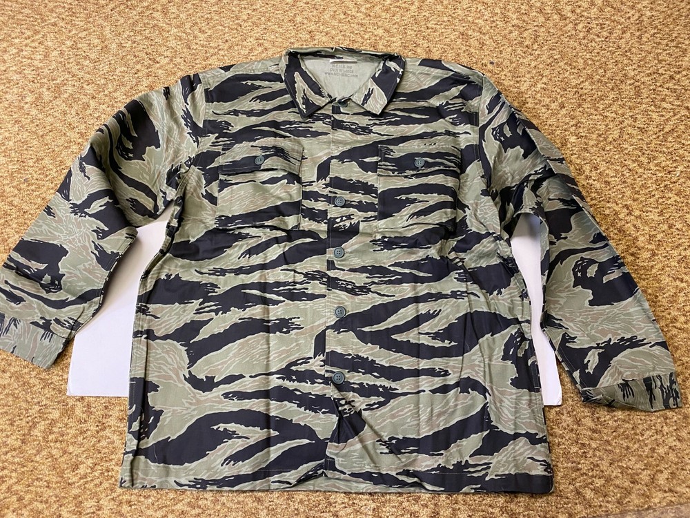 ust(L) US SPECIAL FORCES TIGER STRIPE UNIFORM Large W4C