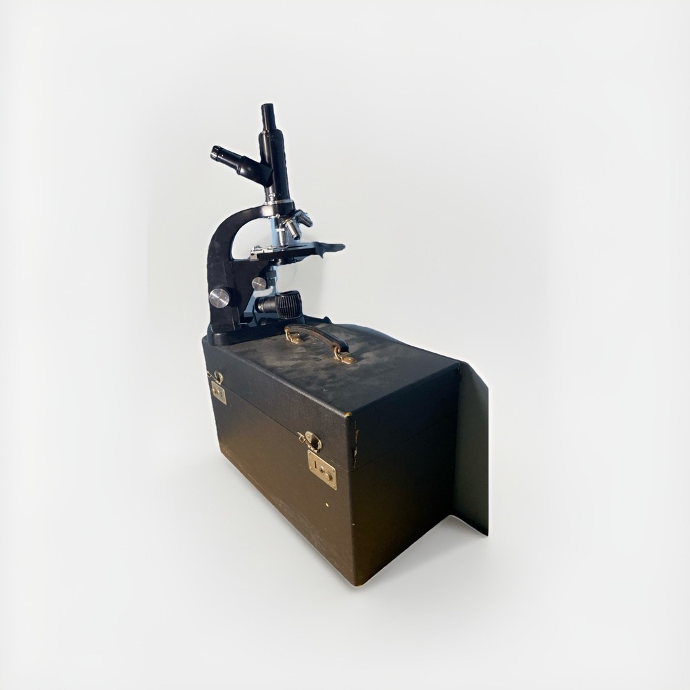 Vintage Leitz Wetzlar Student Microscope w/ 4 Objectives & Brightfield Condensor